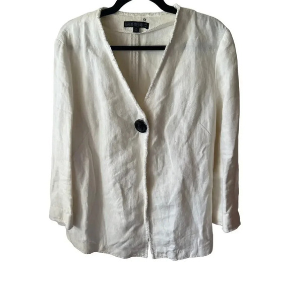 Lafayette 148 New York Jackets & Blazers - Lafayette 148 100% Linen one button blazer freyed hem 12